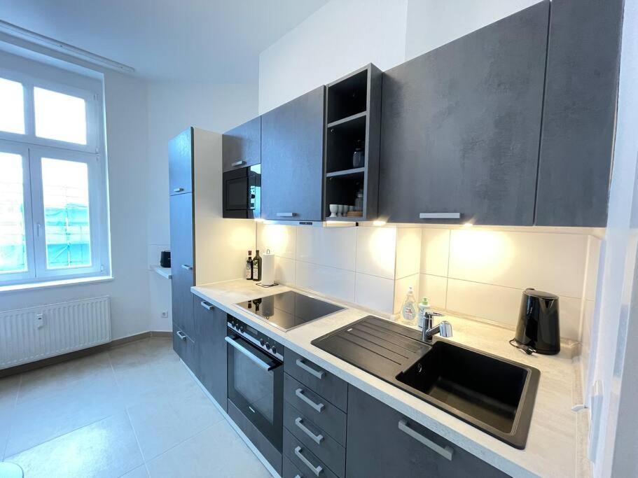 Lucky Stays Ls10 - Vollausstattung - Zentrum - Aufzug - Grosse Kueche - 2 Zimmer - Smart-Tv Magdeburg Zewnętrze zdjęcie